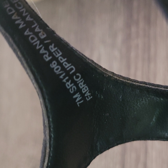 Liz Claiborne womens sandals size 7 - Picture 6 of 6